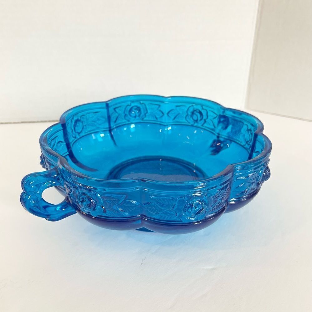 Jeanette Rose Dish Vintage Bowl Double Handle Cobalt Blue Excellent Condition